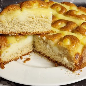 Torta Matera con crema pastelera